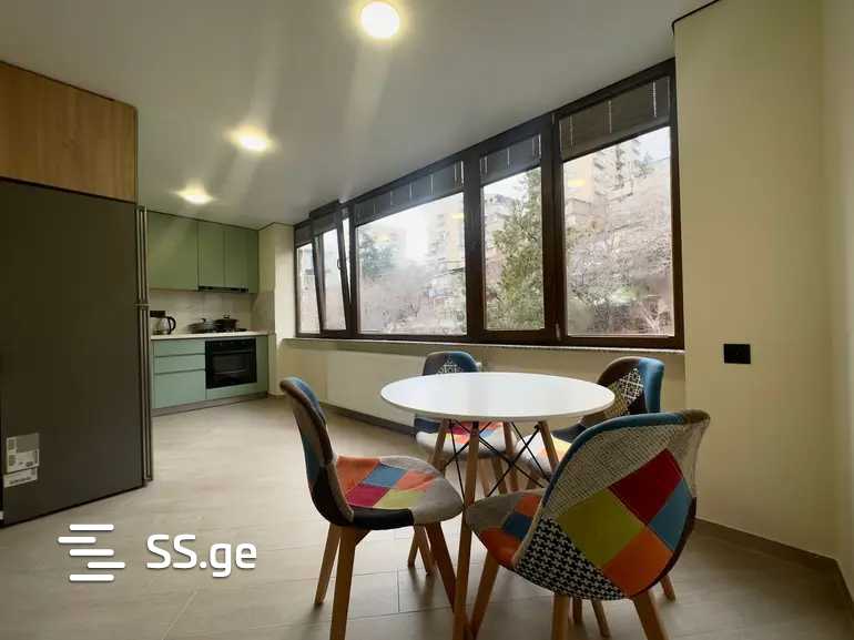 s. cincadze st 0 - 3 rooms