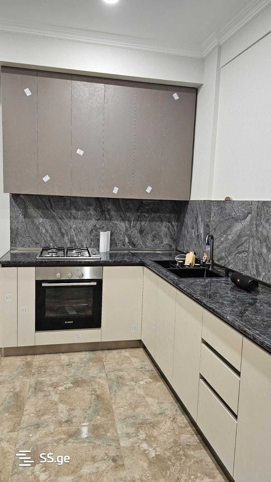 Kosmonavtebi coast - 2 rooms