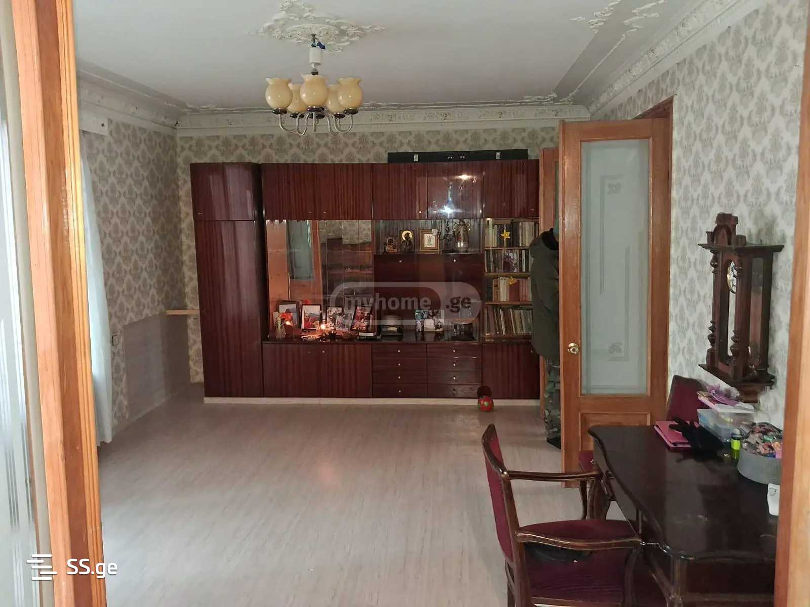 Mukhianis agarakebi - 4 rooms