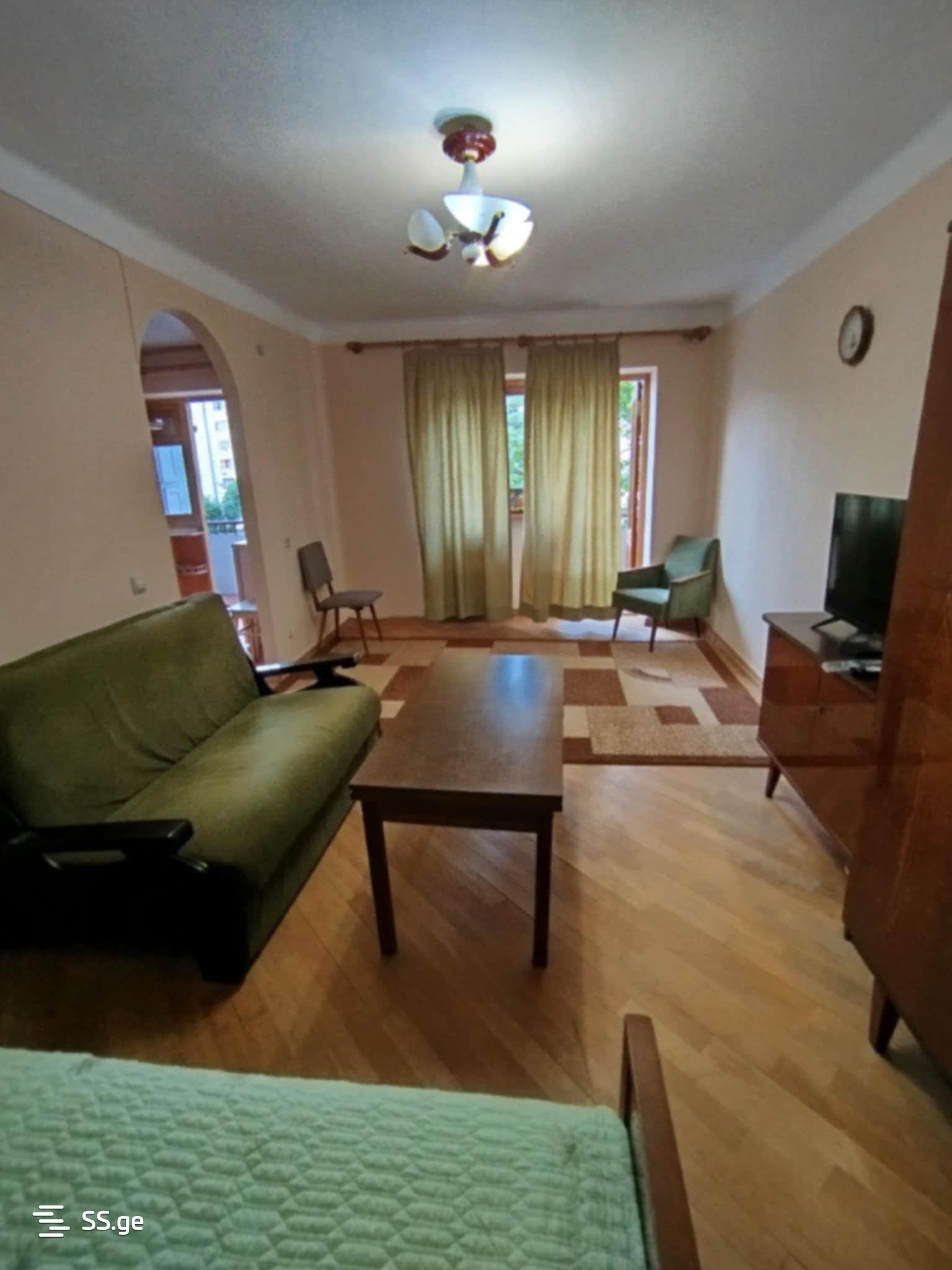 Квартира pekini st.