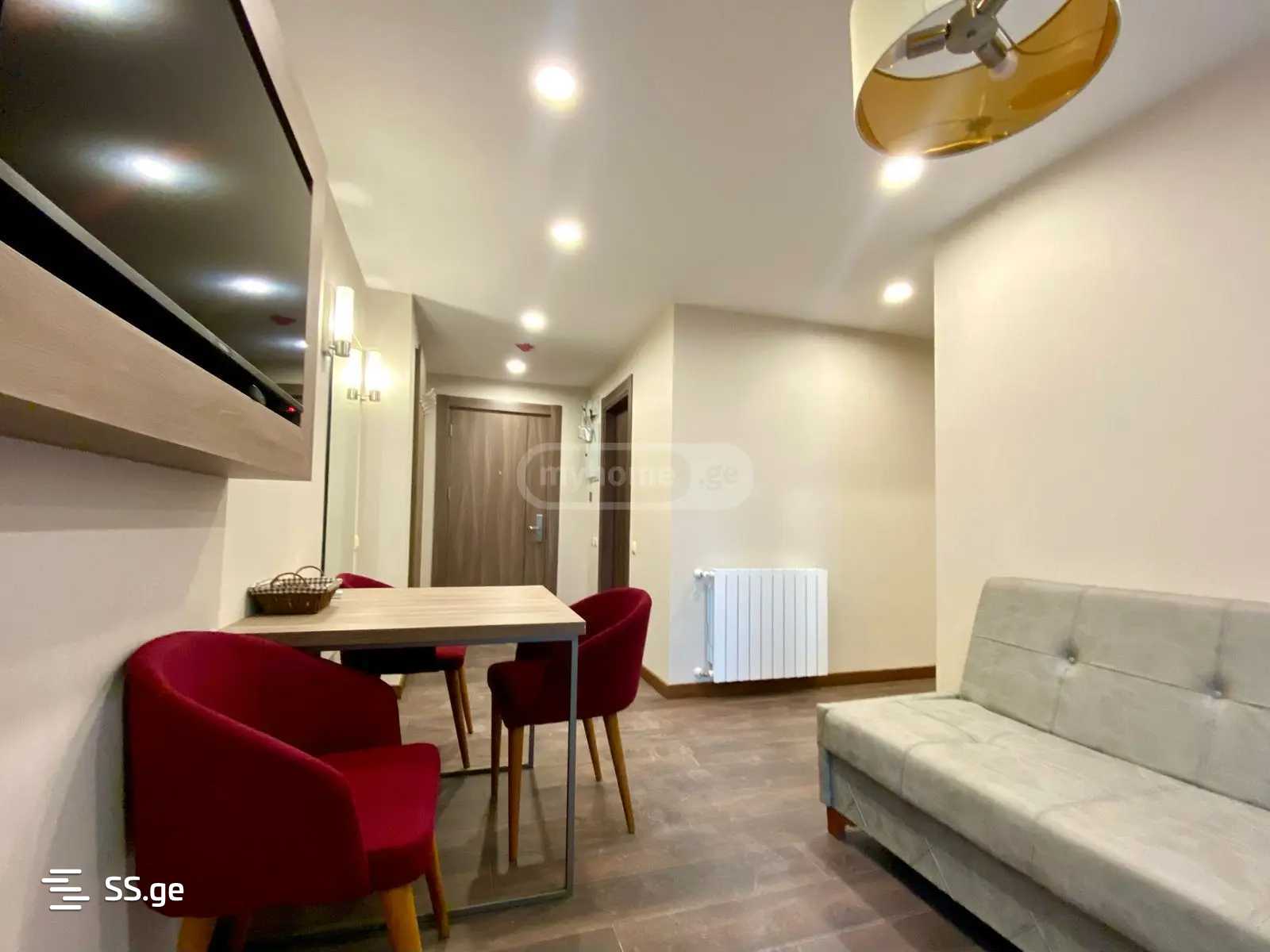 R. Nizharadze st. 20 - 2 rooms