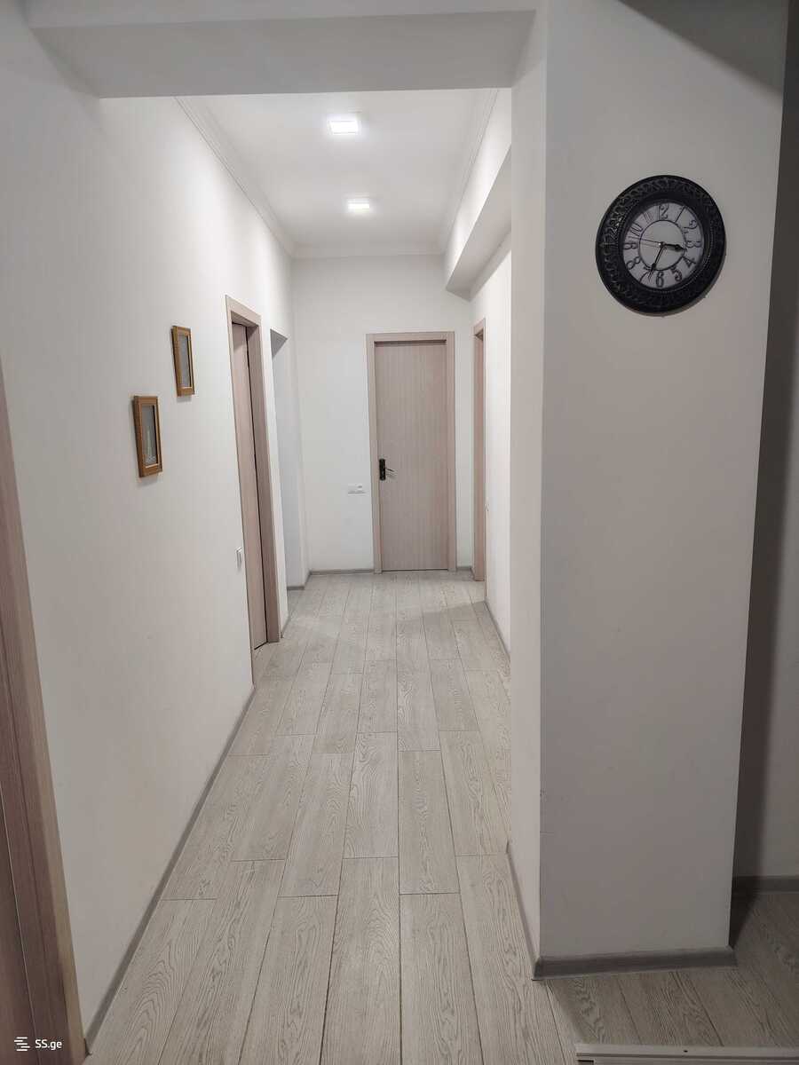 III Microdistrict - Vazisubani ჯუმბერ ლეჟავას37 - 3 rooms