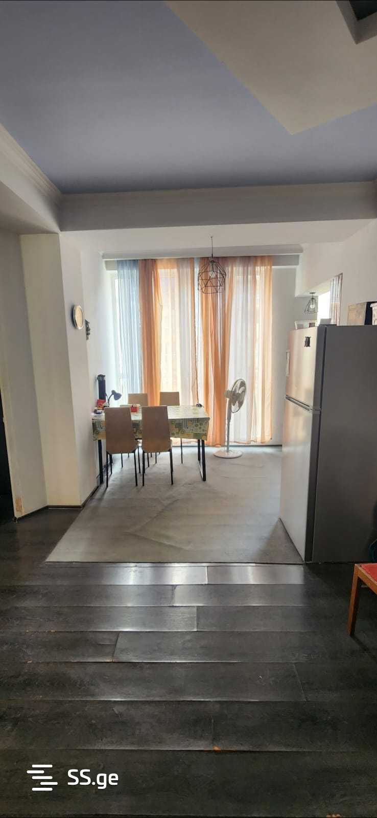 Квартира Kosmonavtebi coast 49