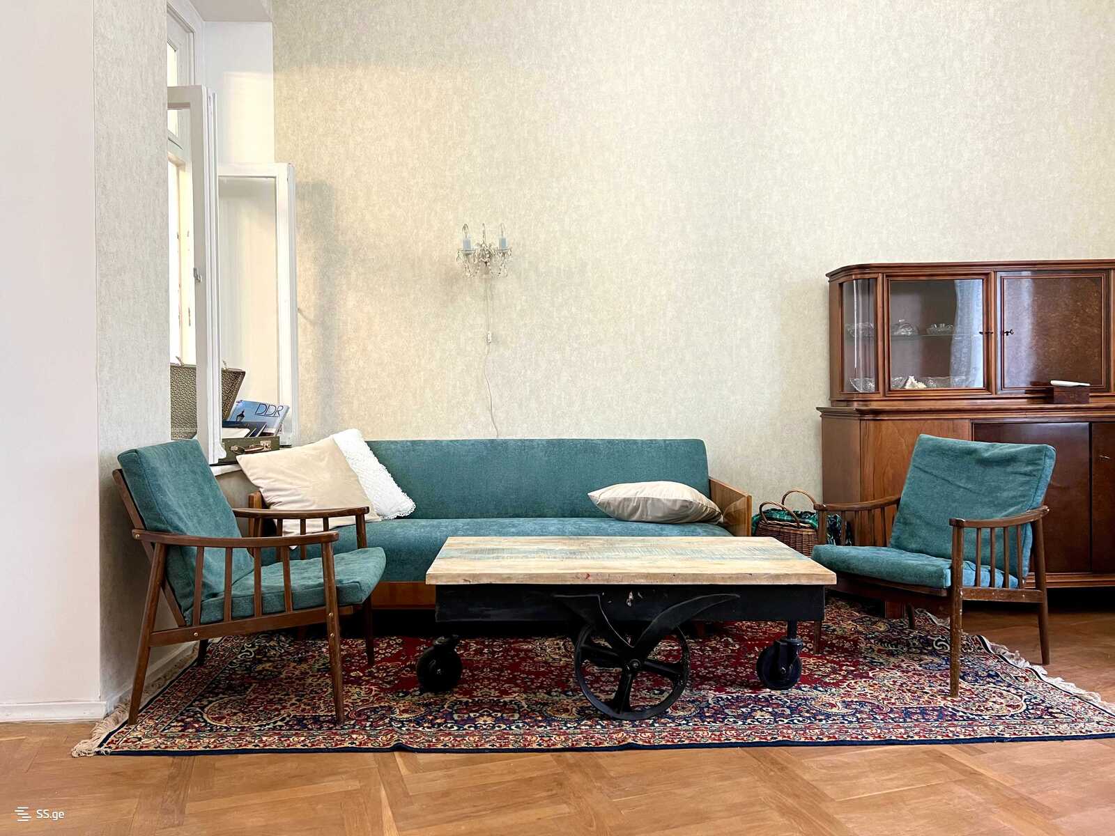 janashia st. 4 - 2 rooms