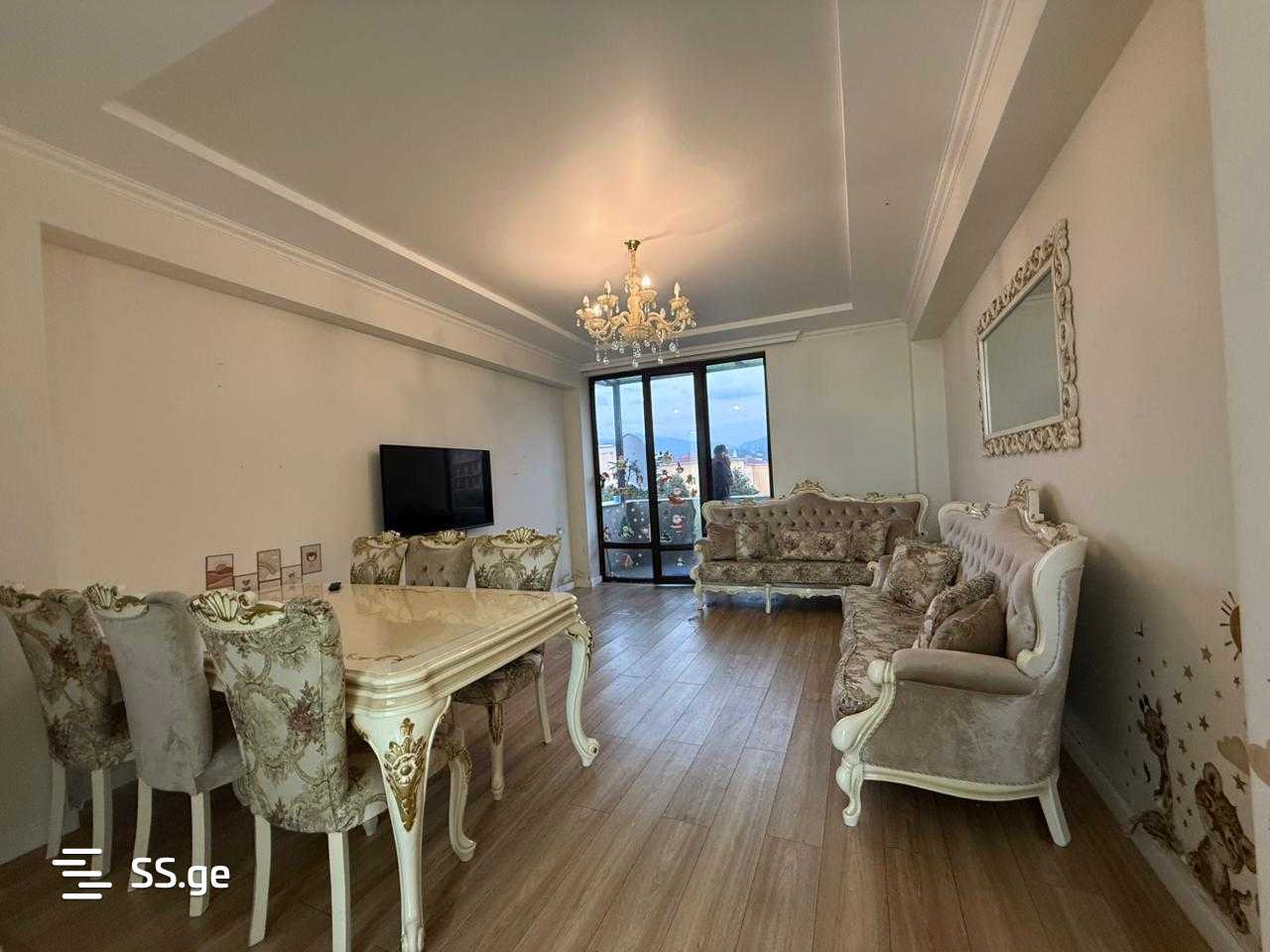 Old Batumi District - 4 rooms