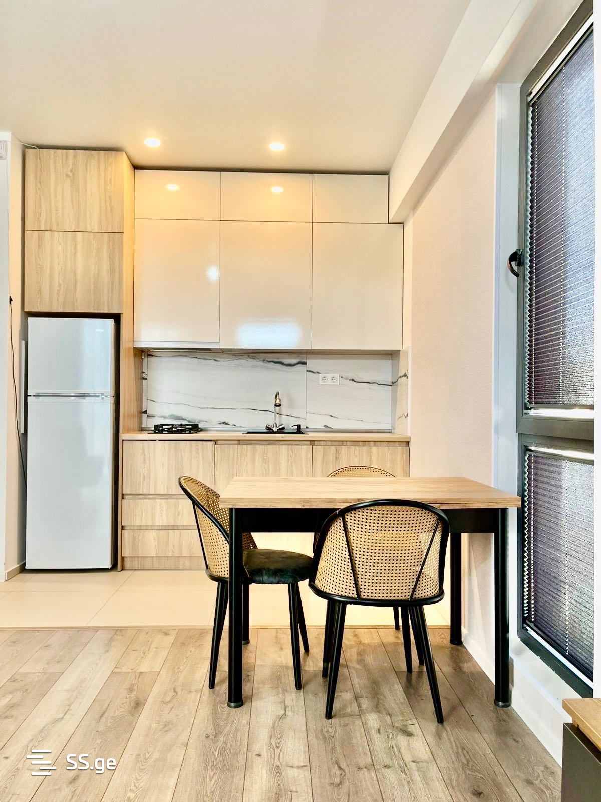 Квартира Nestan-Darejani st. 12