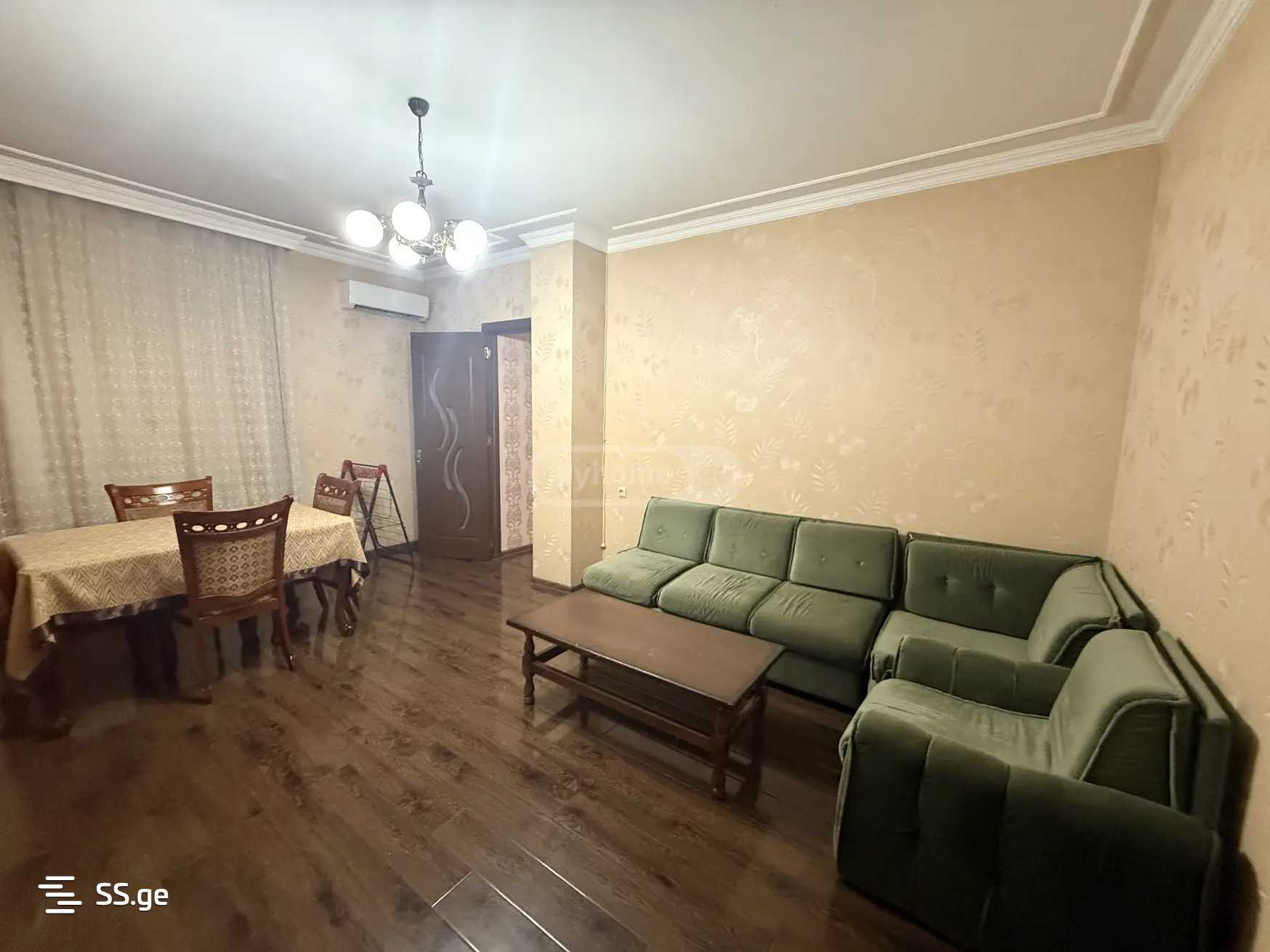 Квартира Disevi st.