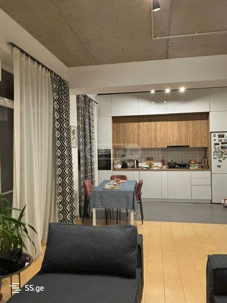 Avto Varazi st. 105 - 3 rooms