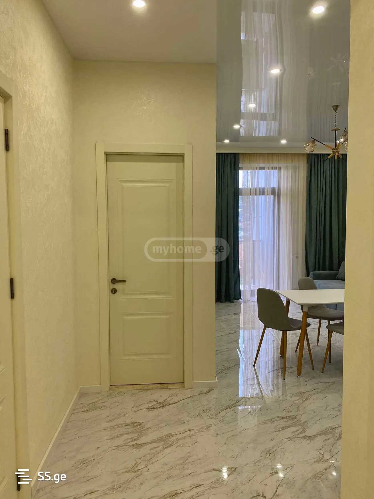 Квартира Ts. Dadiani st. (nadzaladevi)