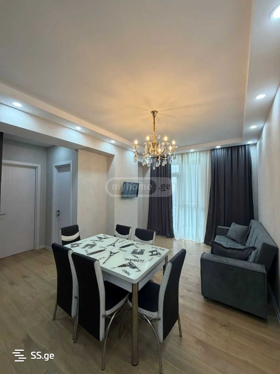 Sukhishvili st. 45 - 3 rooms