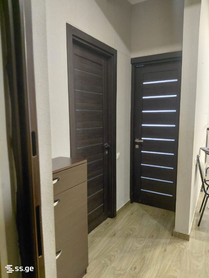 Kosmonavtebi coast 47 - 2 rooms