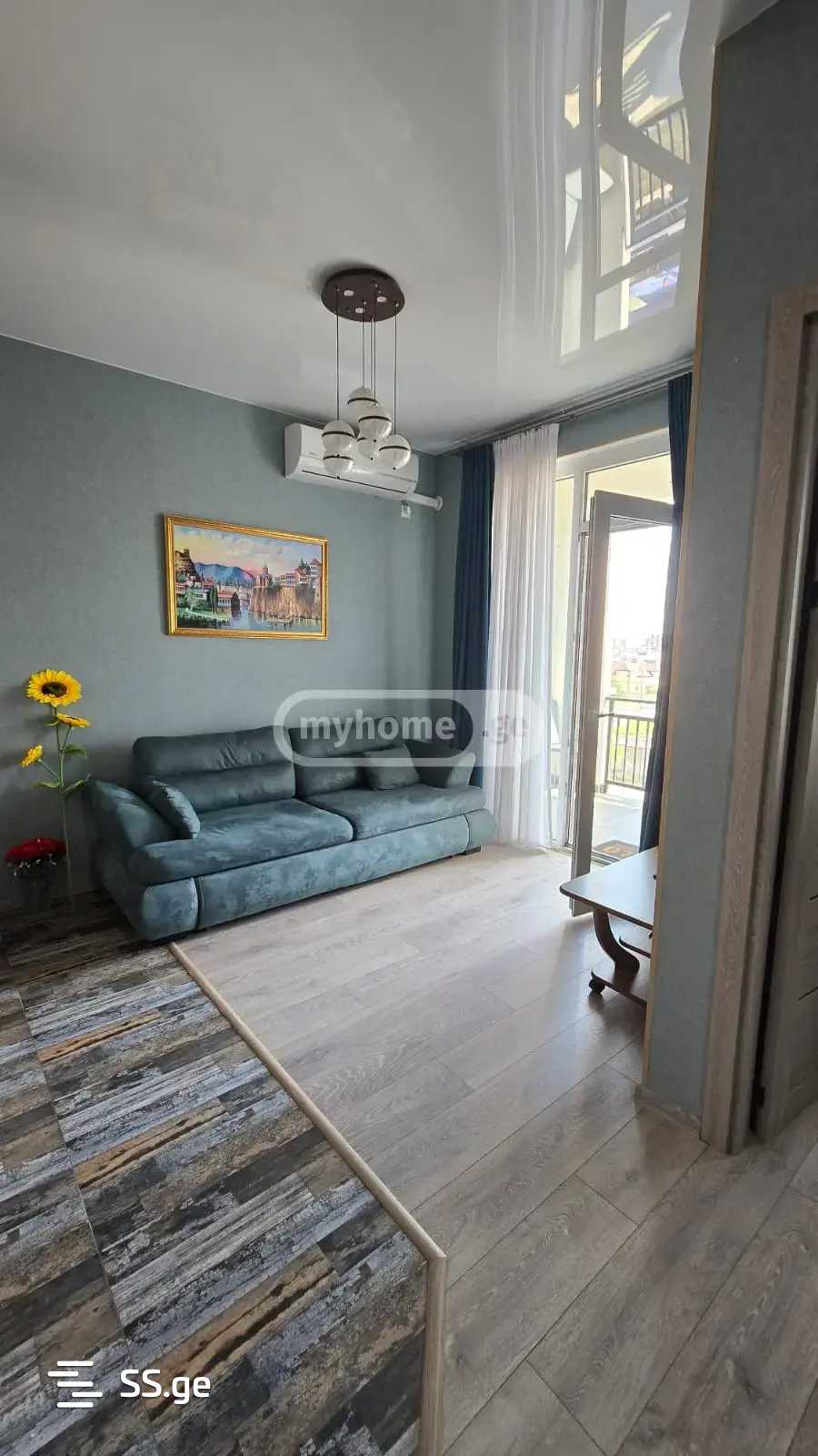 Квартира Asmati st.