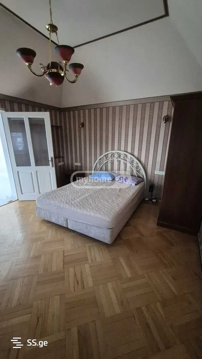 g. akhvlediani st. - 3 rooms