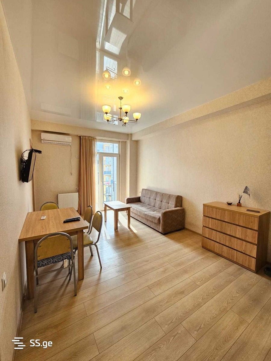 Mirian Mephe st. 37 - 3 rooms