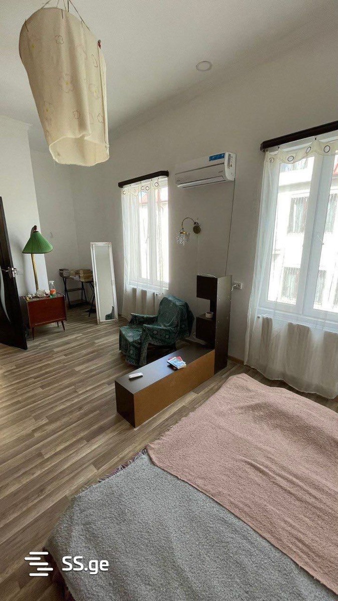 agmashenebeli ave - 3 rooms