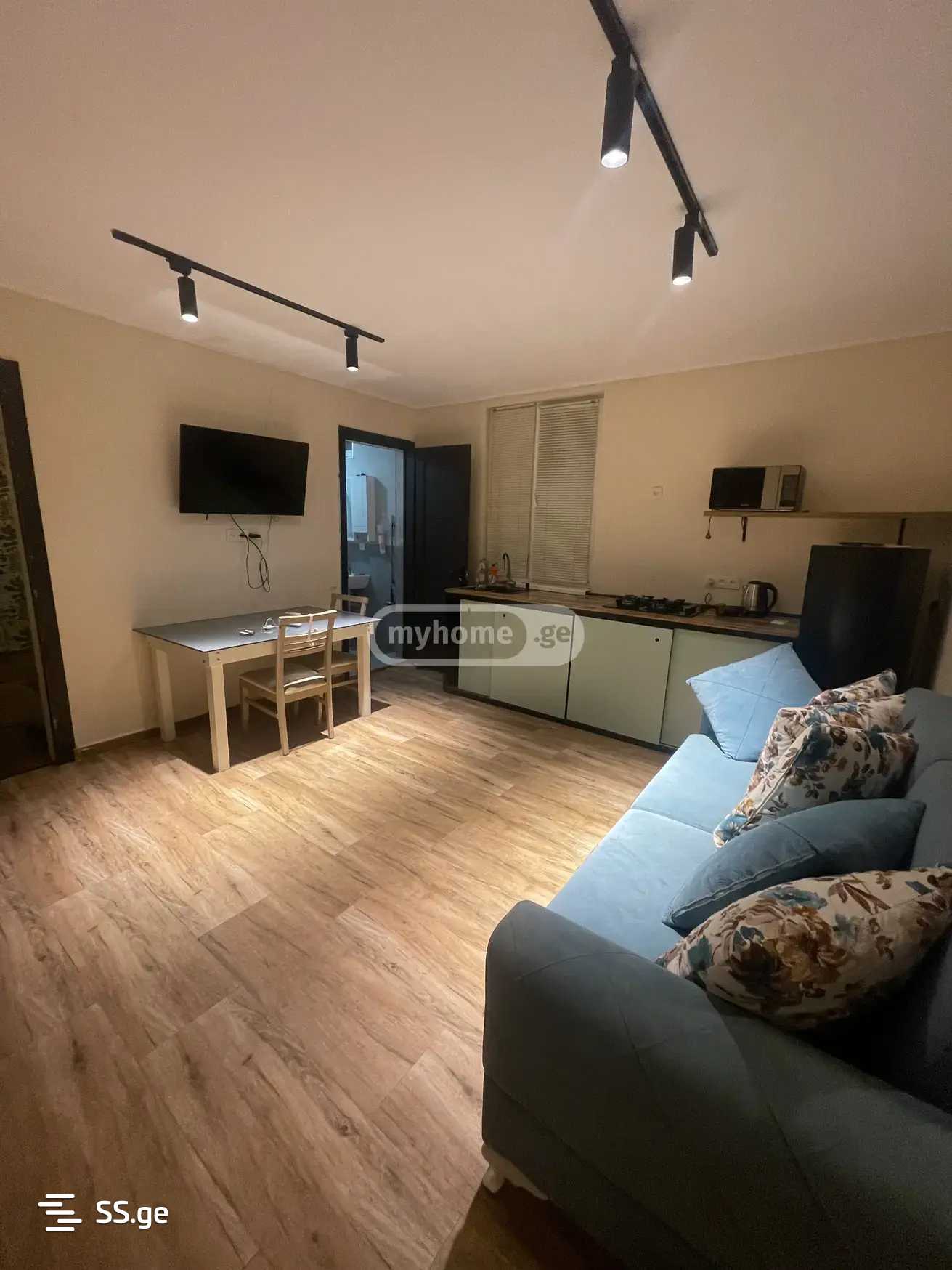 Квартира Mamia Alasania st.