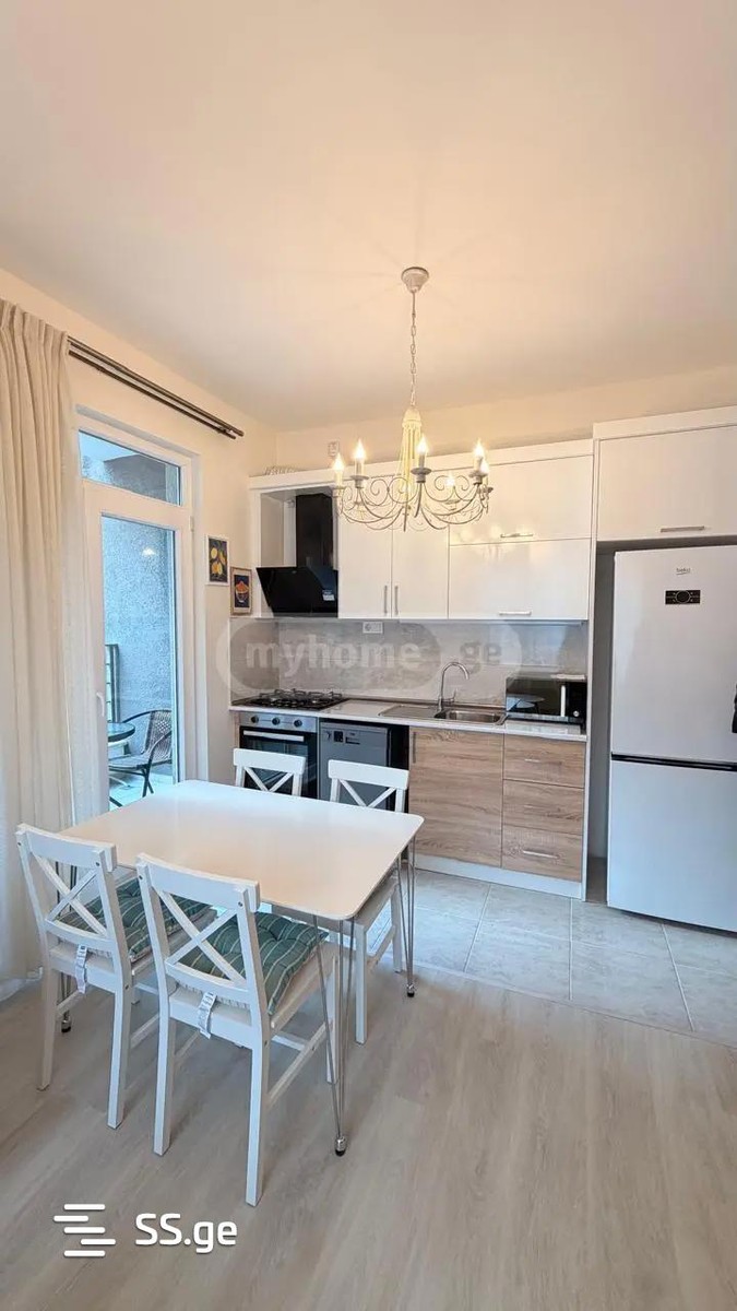 Bob walsh st. - 2 rooms