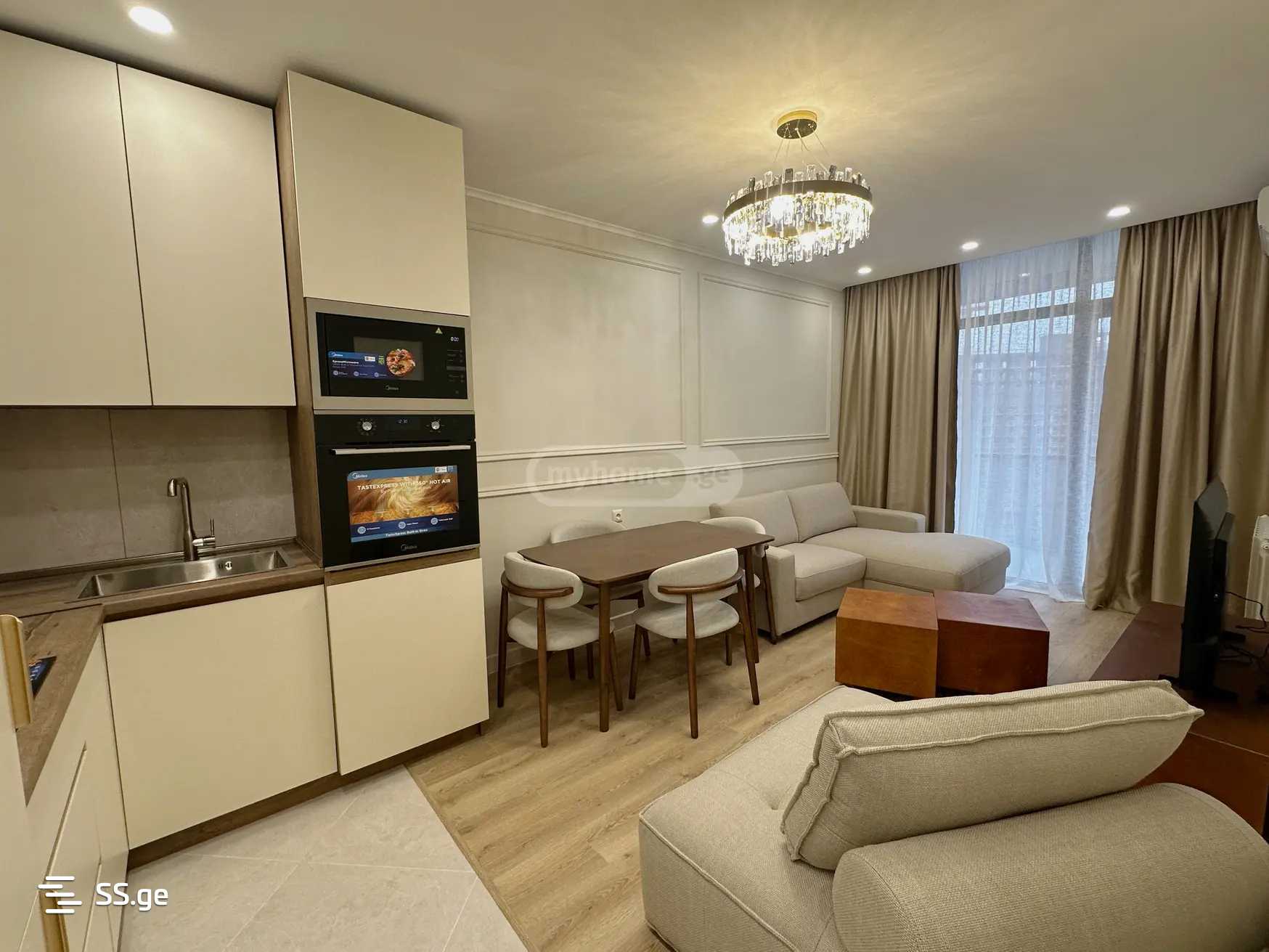 Квартира pekini st.