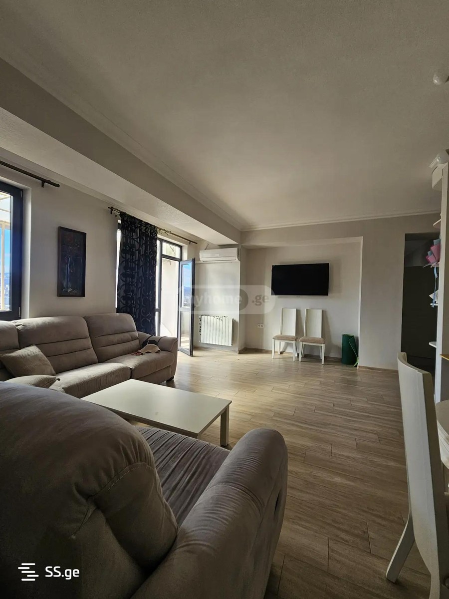 kostava st. - 3 rooms