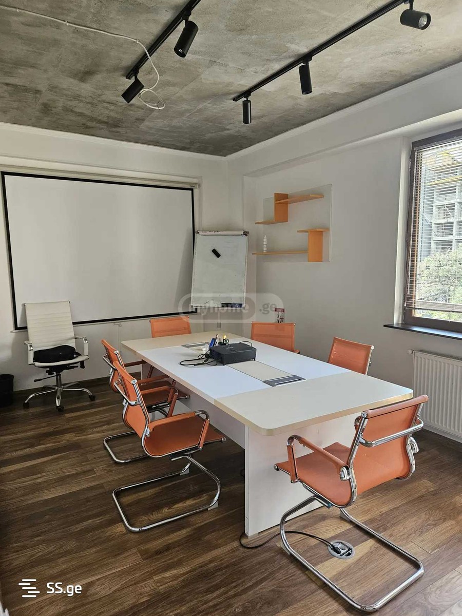 universiteti st. - 5 rooms