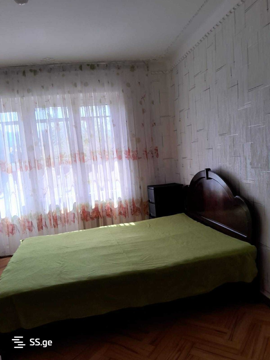 aglazde st. - 1 rooms