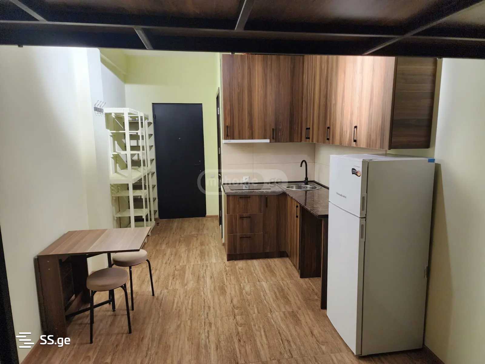 aglazde st. 23 - 1 rooms