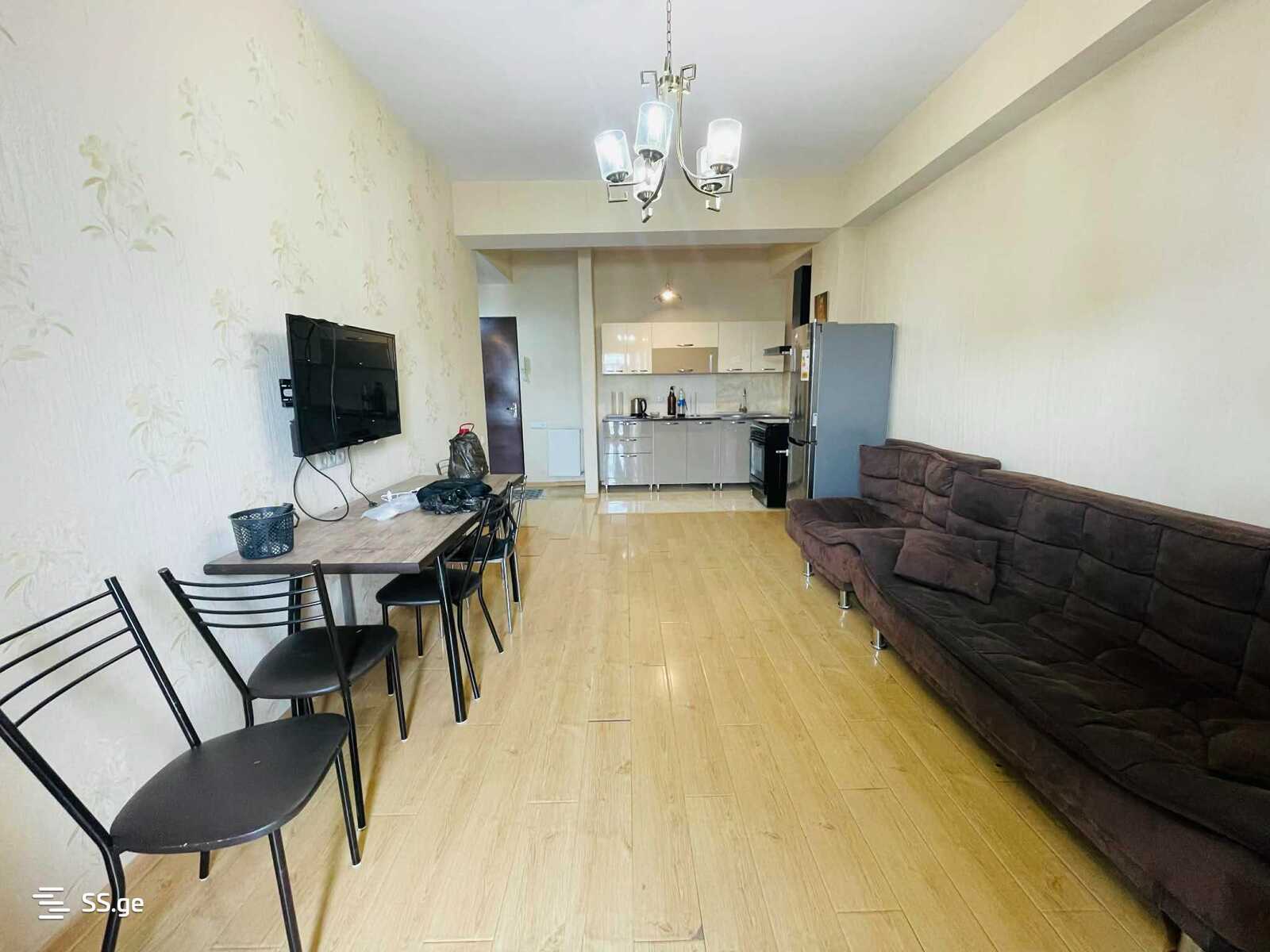 Квартира m. aleksidze st. 3