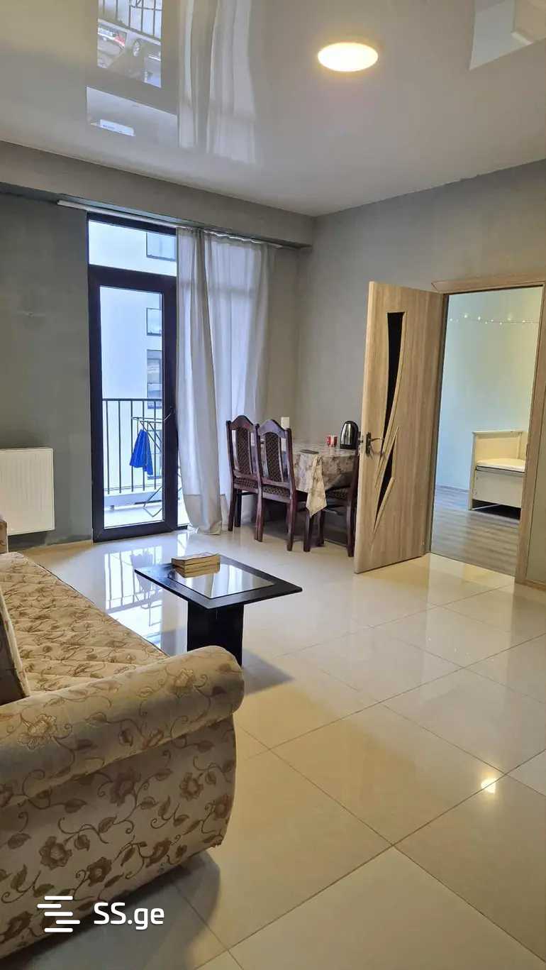 Квартира III Microdistrict - Varketili