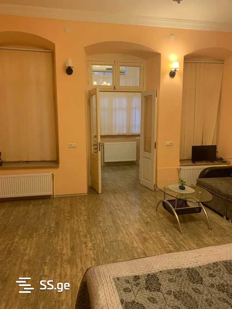 betlemi st. - 1 rooms