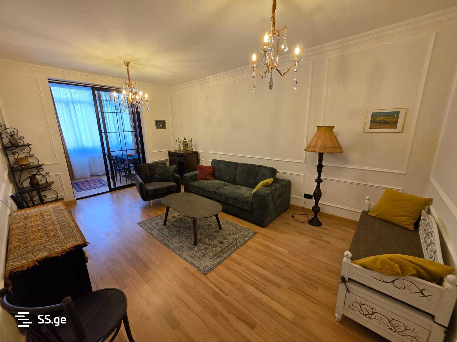 Квартира i. abashidze st.