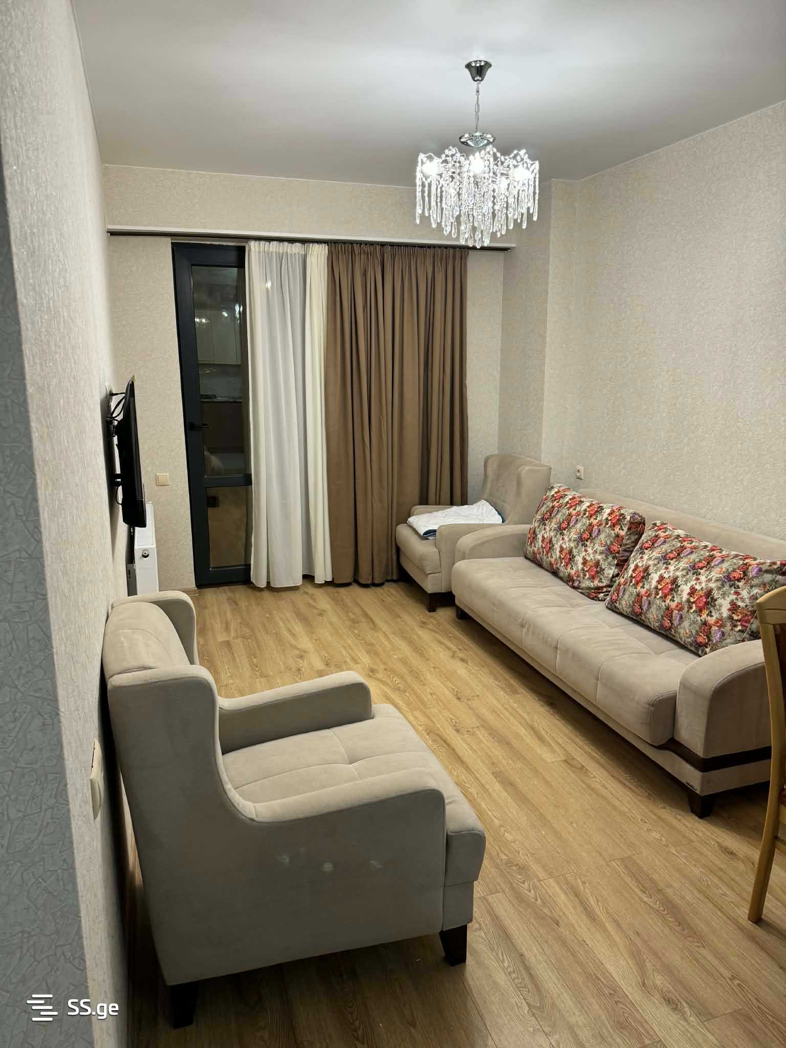 Квартира gmiri kursantebi st.