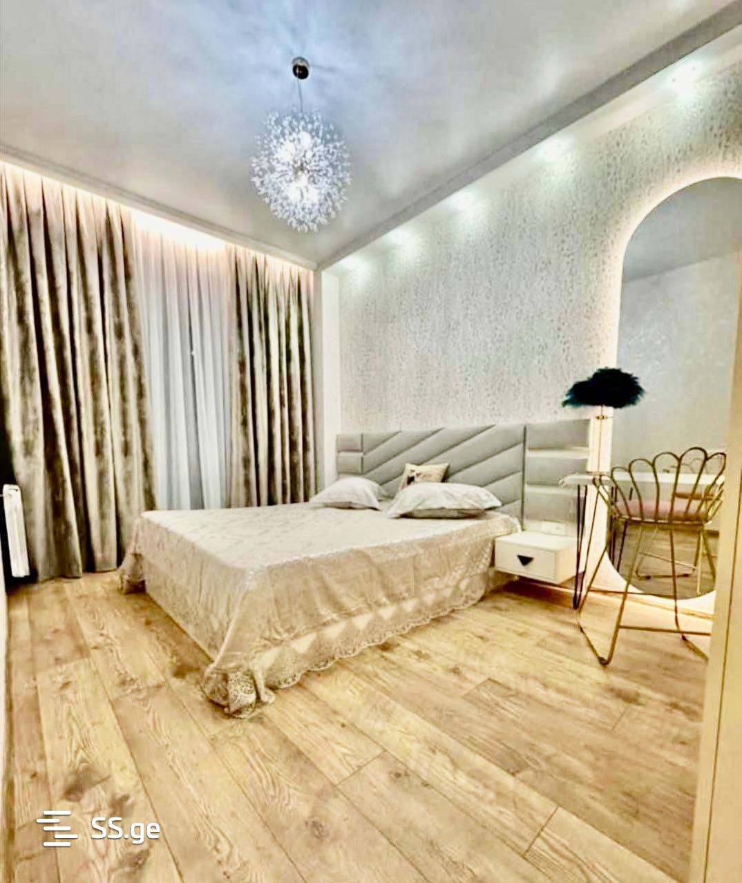 Квартира Mirian Mephe st. 113ა