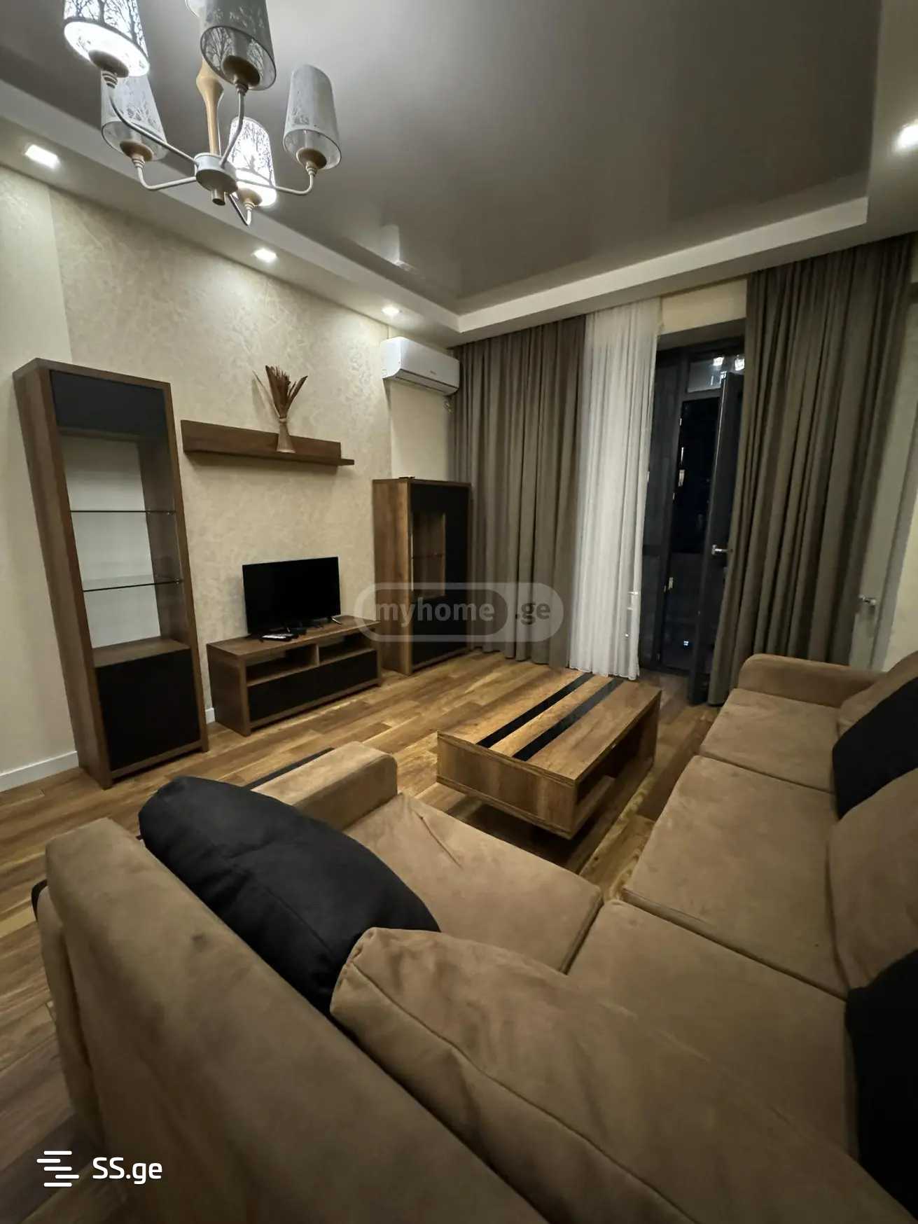 Квартира aslanidi st. 12