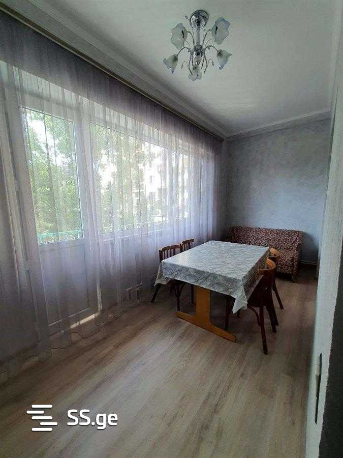 Micro. III, bl. V - Temka - 3 rooms