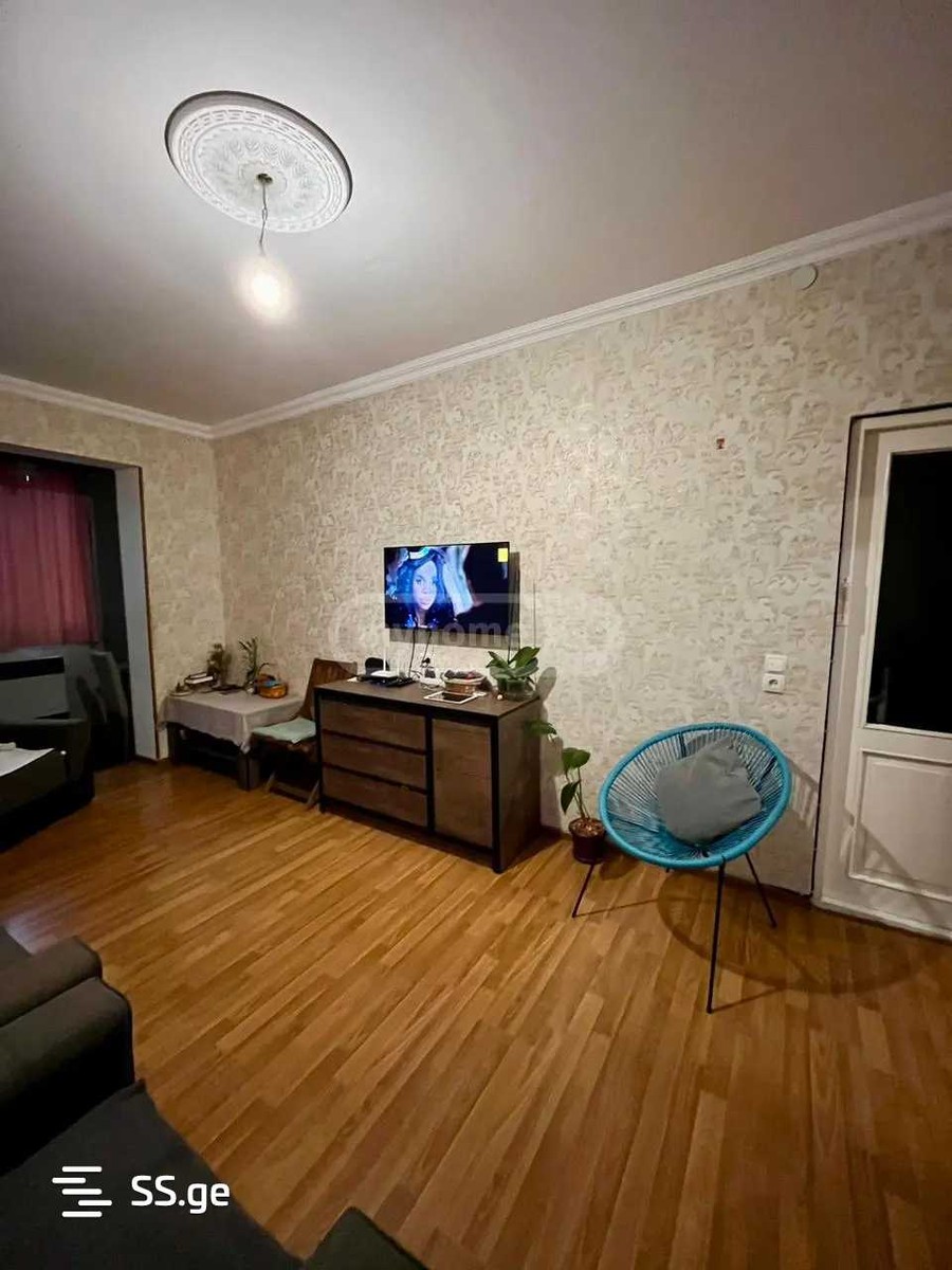 Sukhishvili st. - 3 rooms