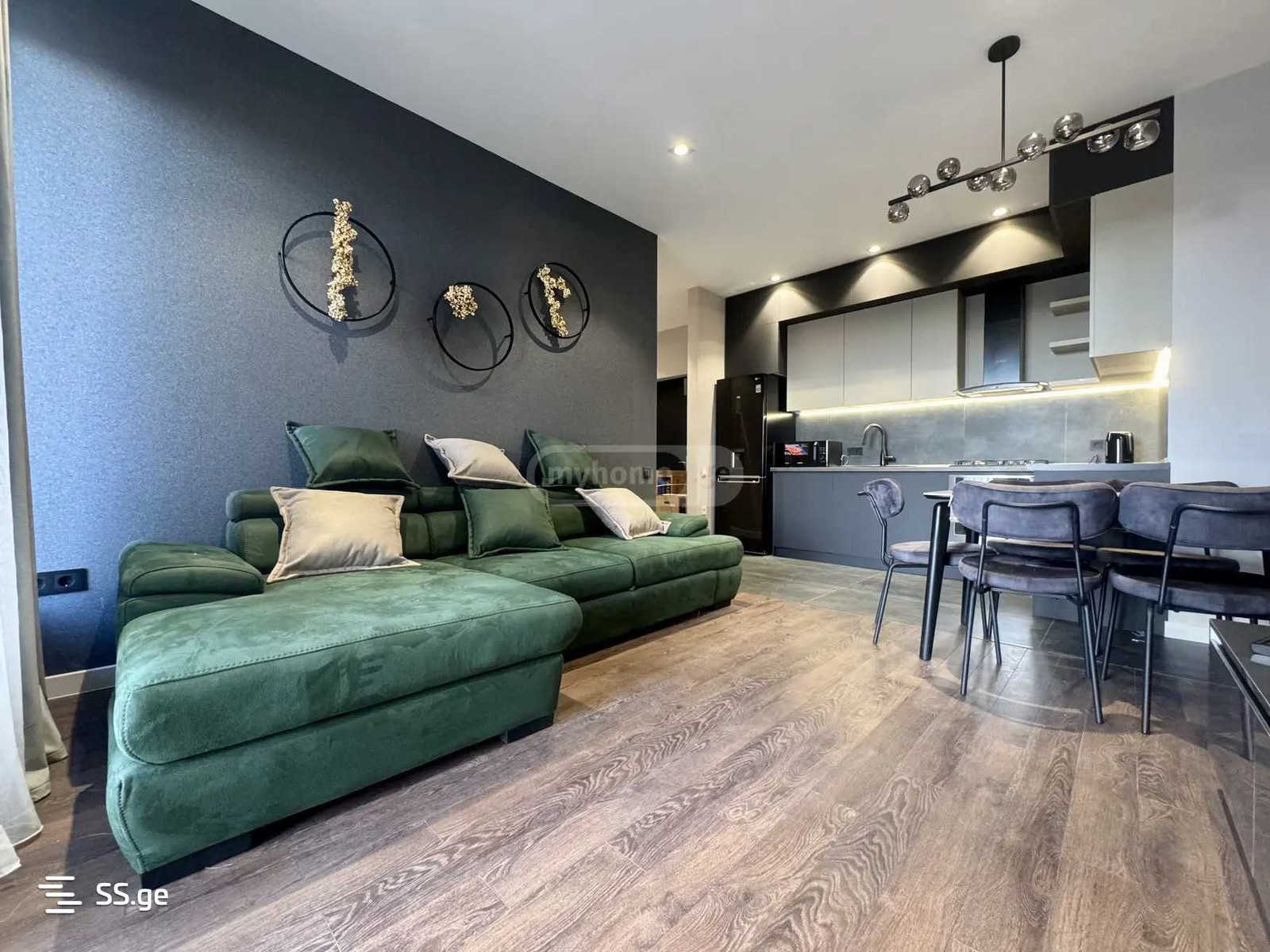 universiteti st. 10 - 2 rooms