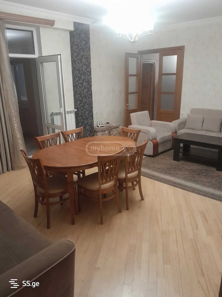 L.Mikeladze st. - 4 rooms
