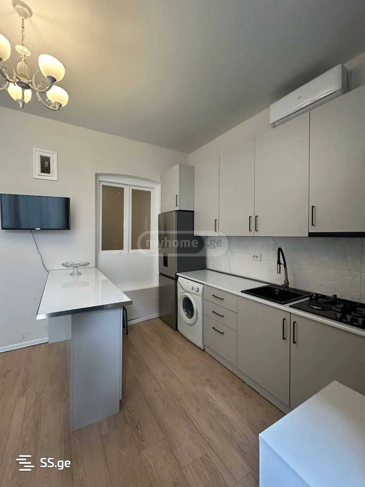 Квартира turgenev st.