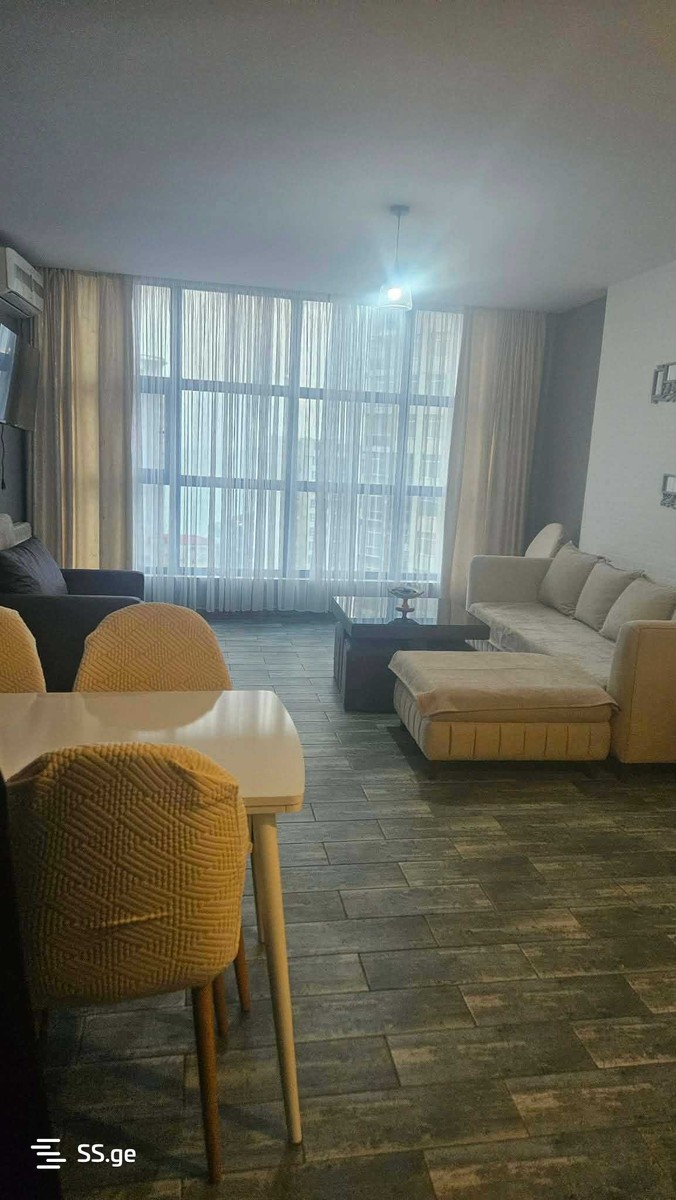 Firosman Street 1 - 3 rooms