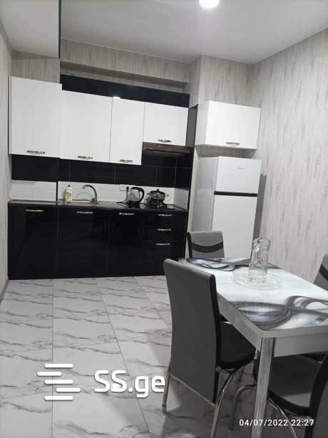 aglazde st. 79 - 3 rooms