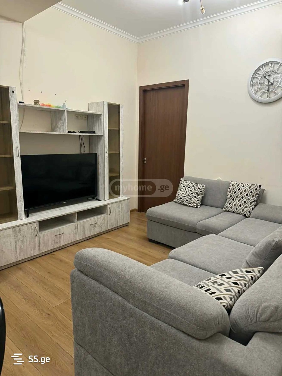 kupradze st. 18 - 3 rooms