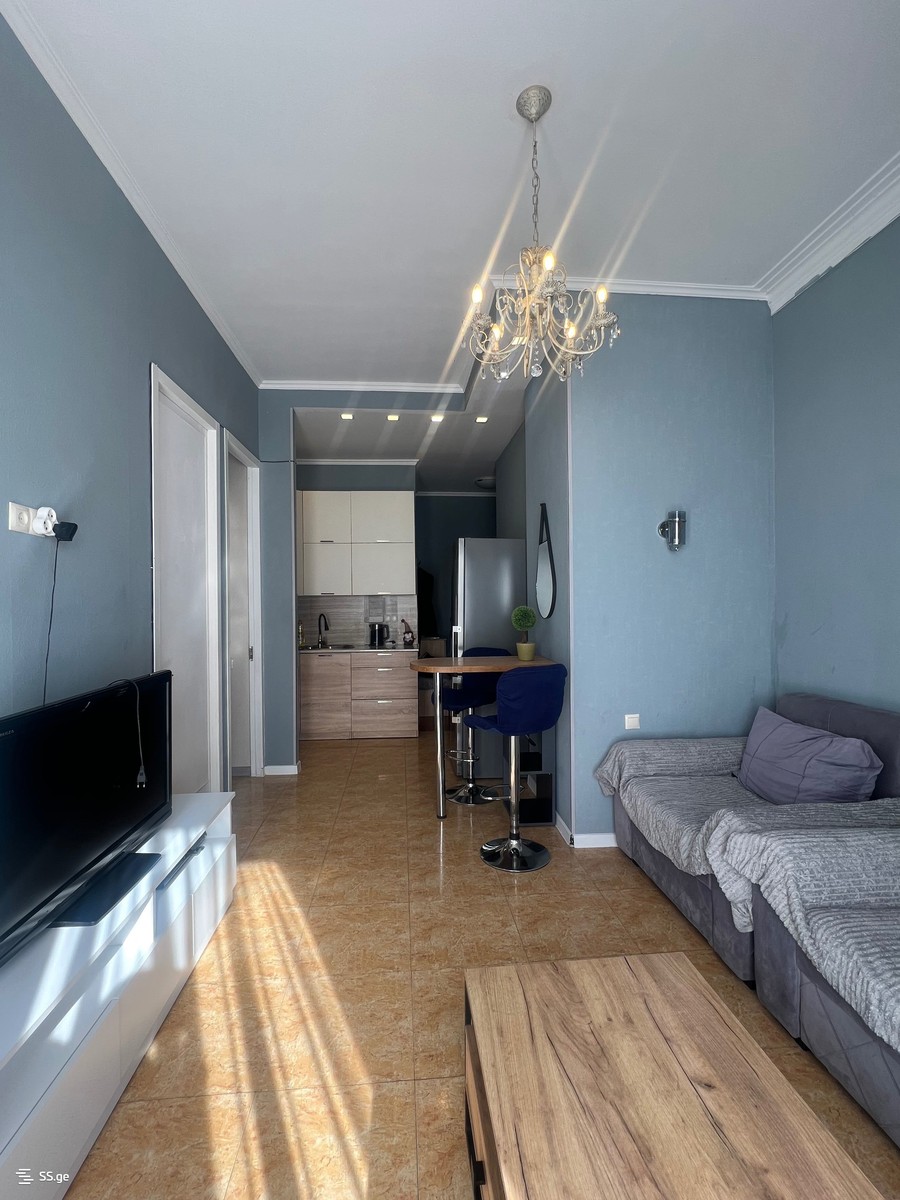 zakariadze st. 15 - 3 rooms