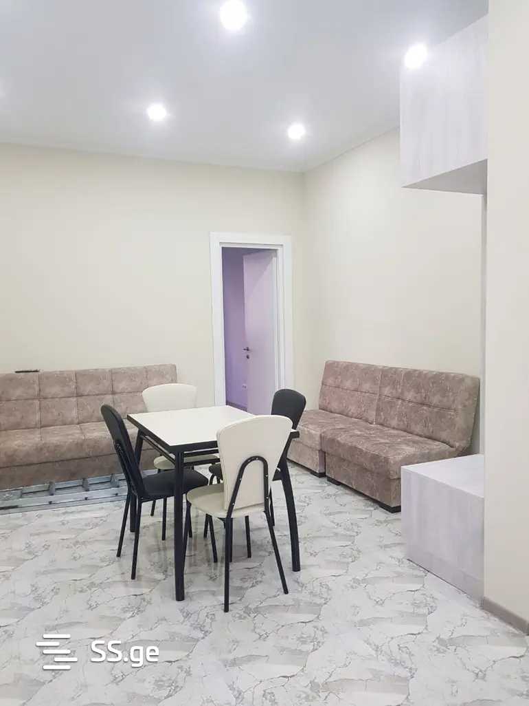 Квартира Arzakan Emukhvari st.