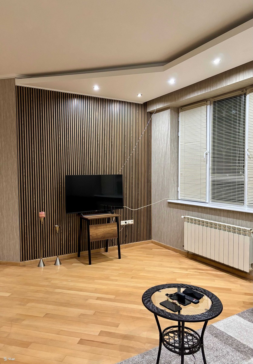 Chakhava st. 9 - 5 rooms