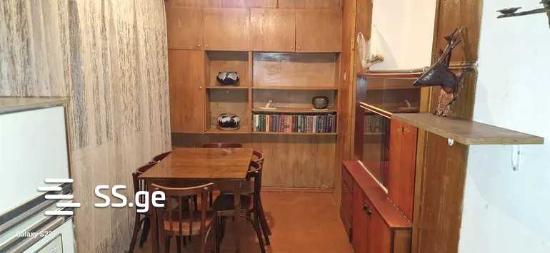 kindzmarauli st. - 3 rooms