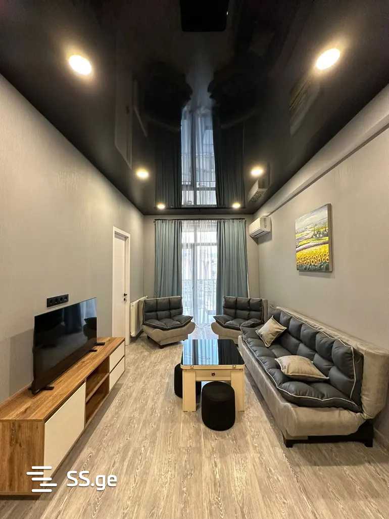 Bronshteini st. - 3 rooms