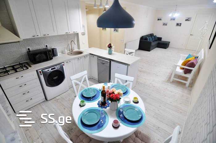 agmashenebeli ave - 5 rooms
