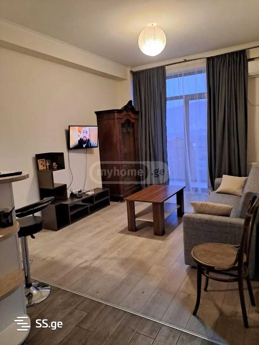 B. Zghenti St. 7 - 2 rooms