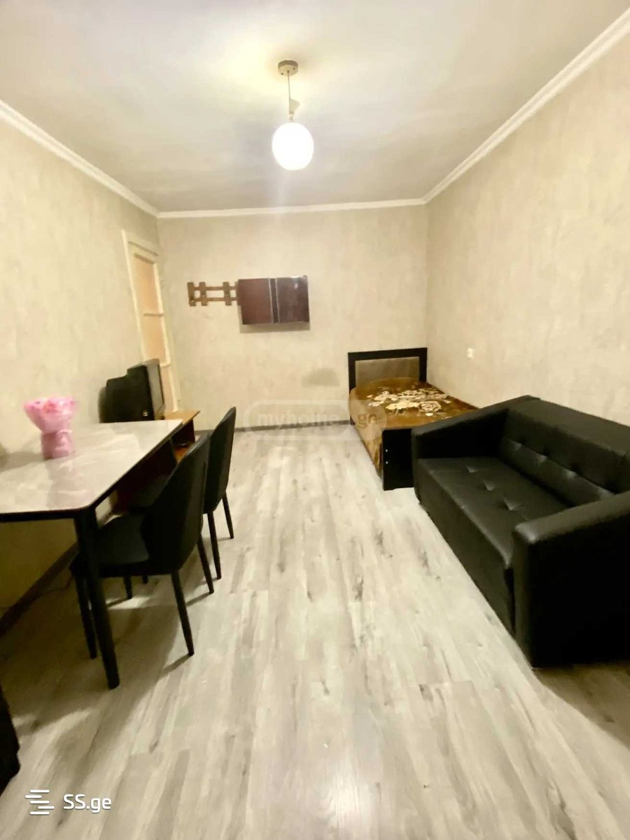 kavtaradze st. 0 - 1 rooms