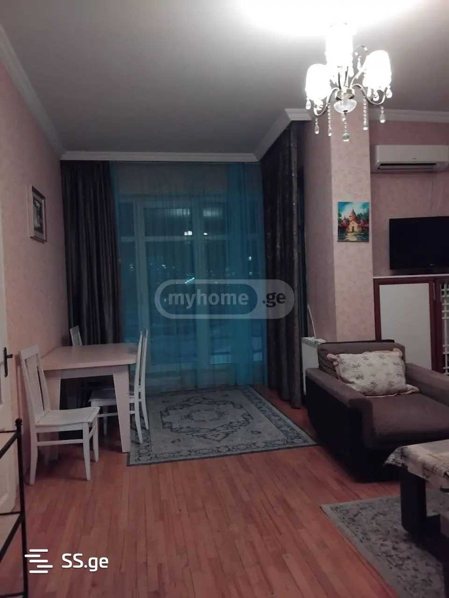 pekini st. 4 - 3 rooms